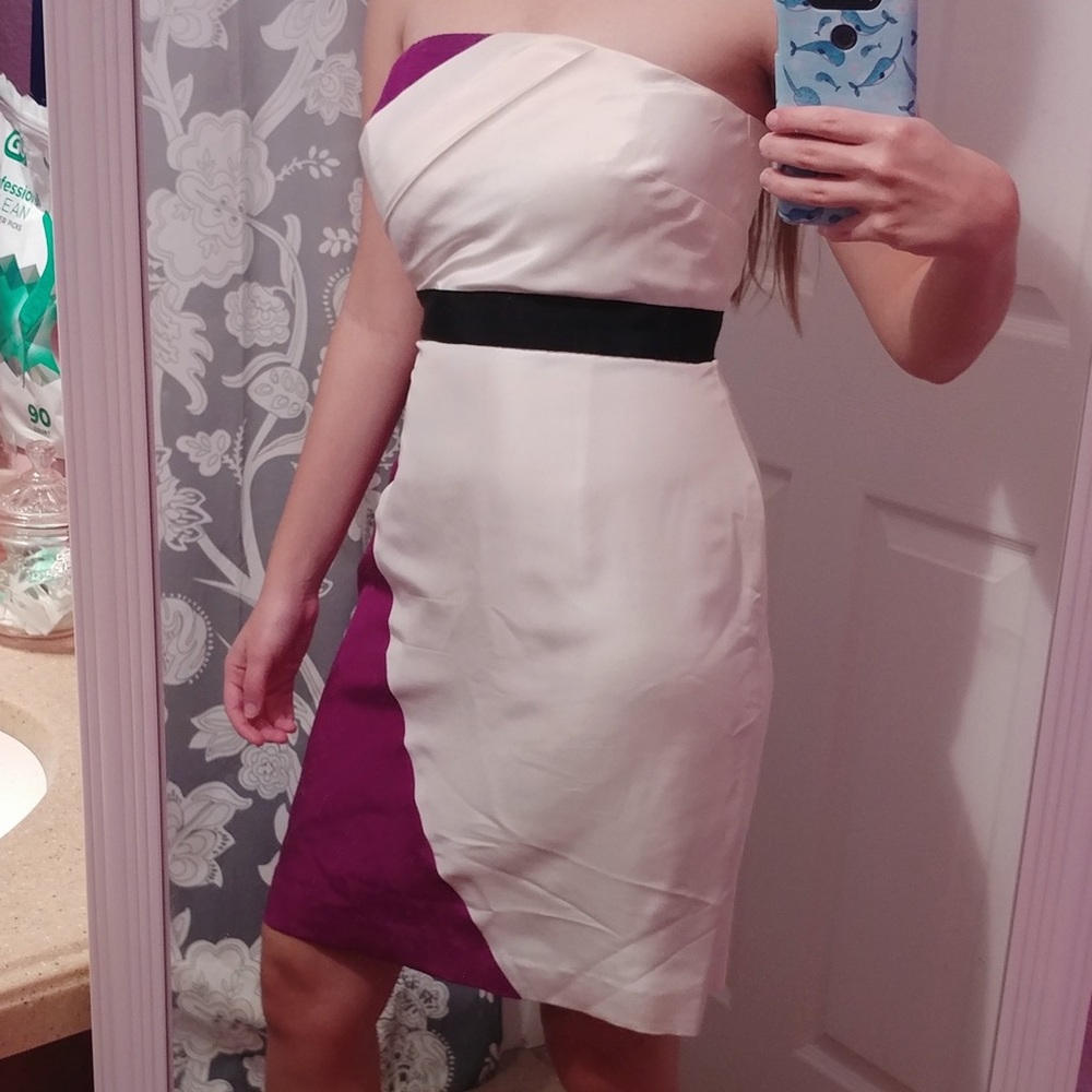 Gianni Bini Size 2 Silk White & Purple Strapless Dress